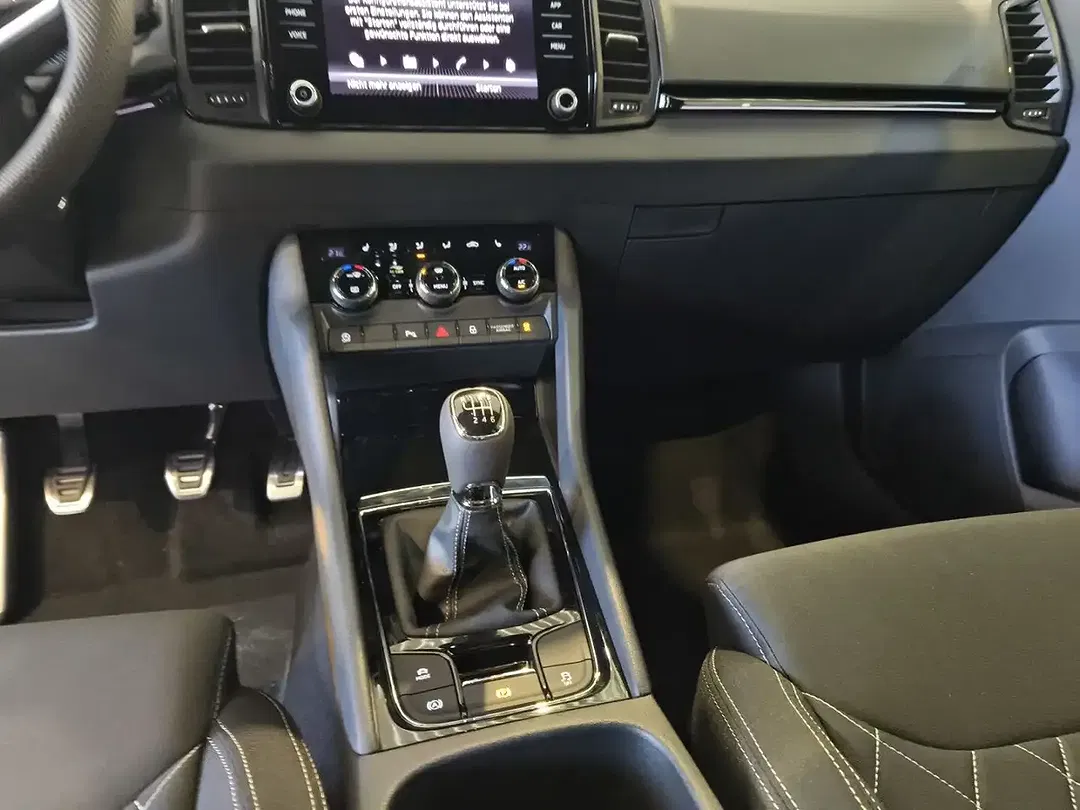Skoda Karoq - Thumbnail 11