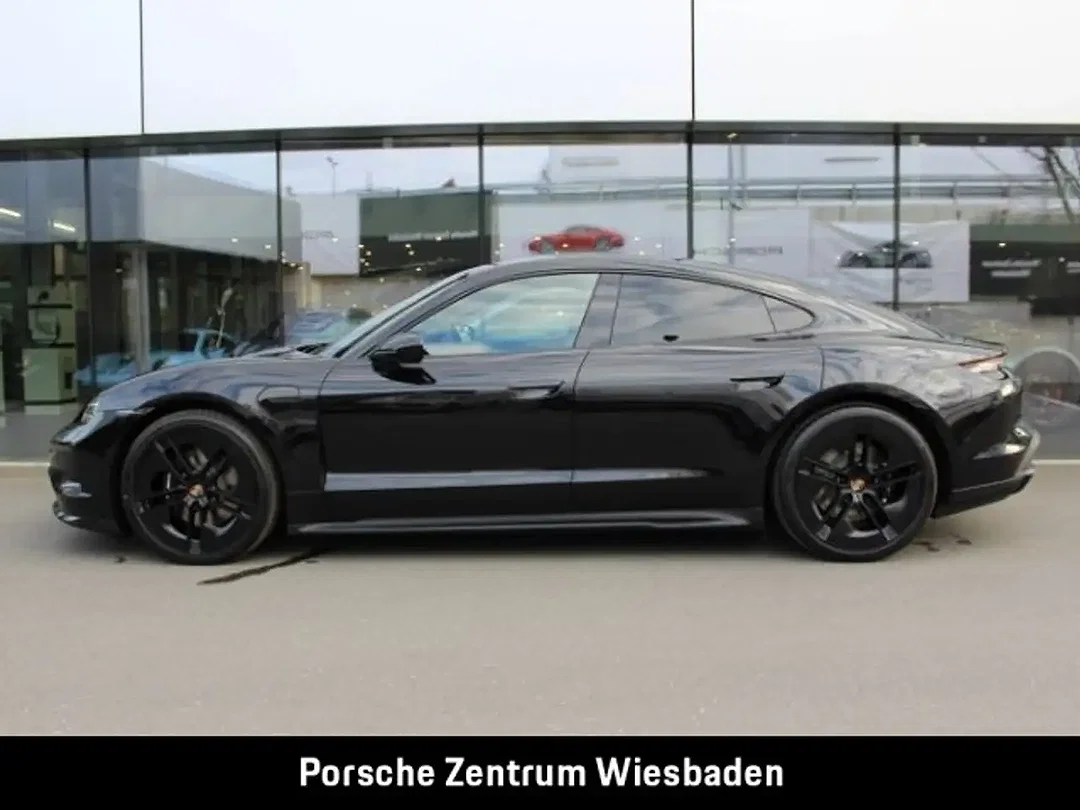 Porsche Taycan - Afbeelding 1