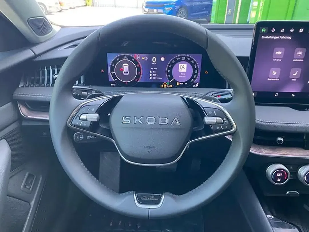 Skoda Superb - Thumbnail 10