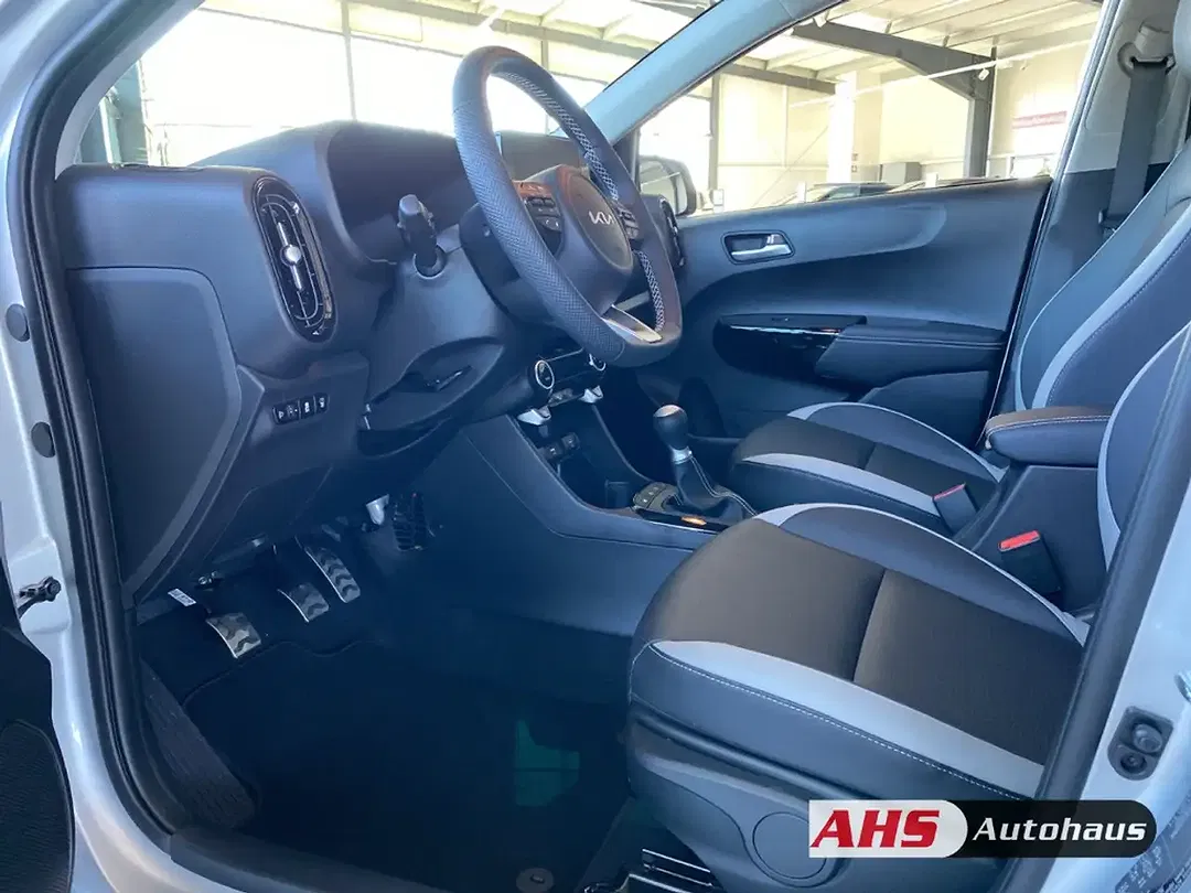 Kia Picanto - Thumbnail 8