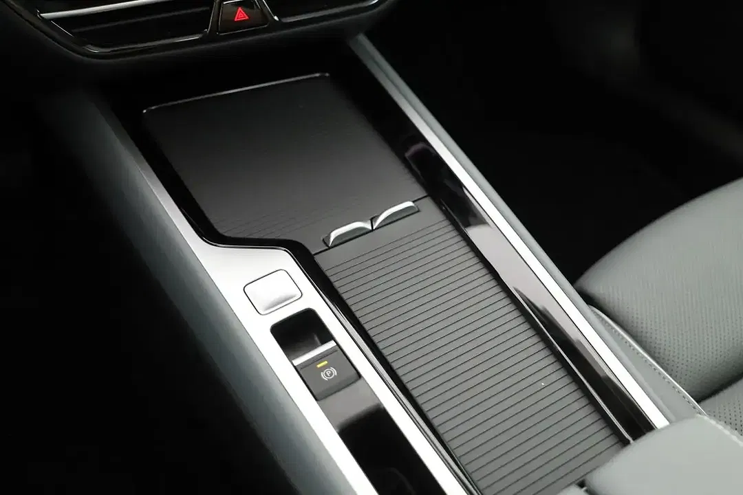 Volkswagen Passat Variant - Thumbnail 10