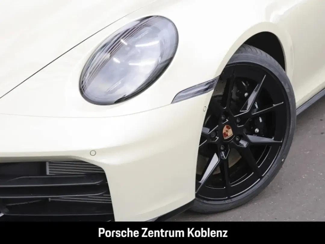 Porsche 992 - Thumbnail 12