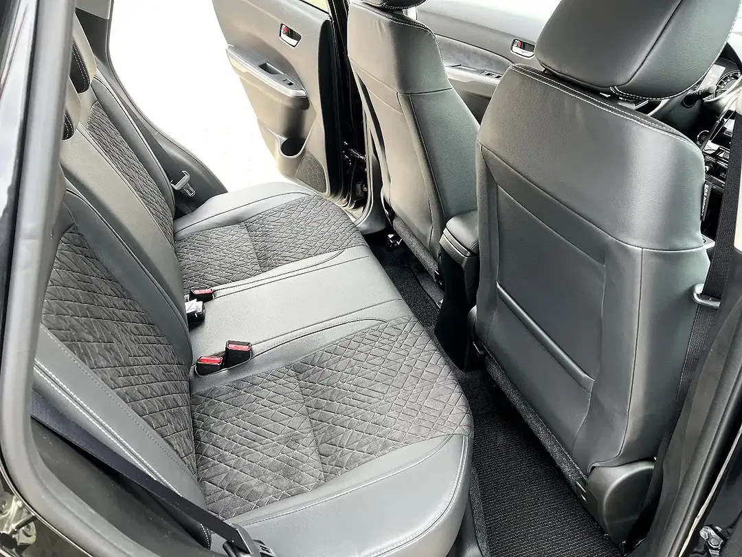 Suzuki Vitara - Thumbnail 15