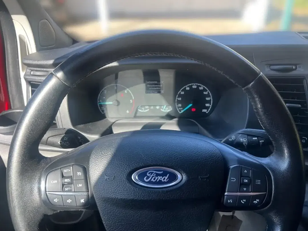 Ford Transit Custom - Thumbnail 8