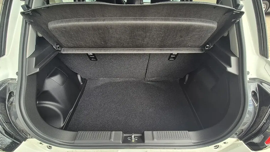 Suzuki Swift - Thumbnail 14
