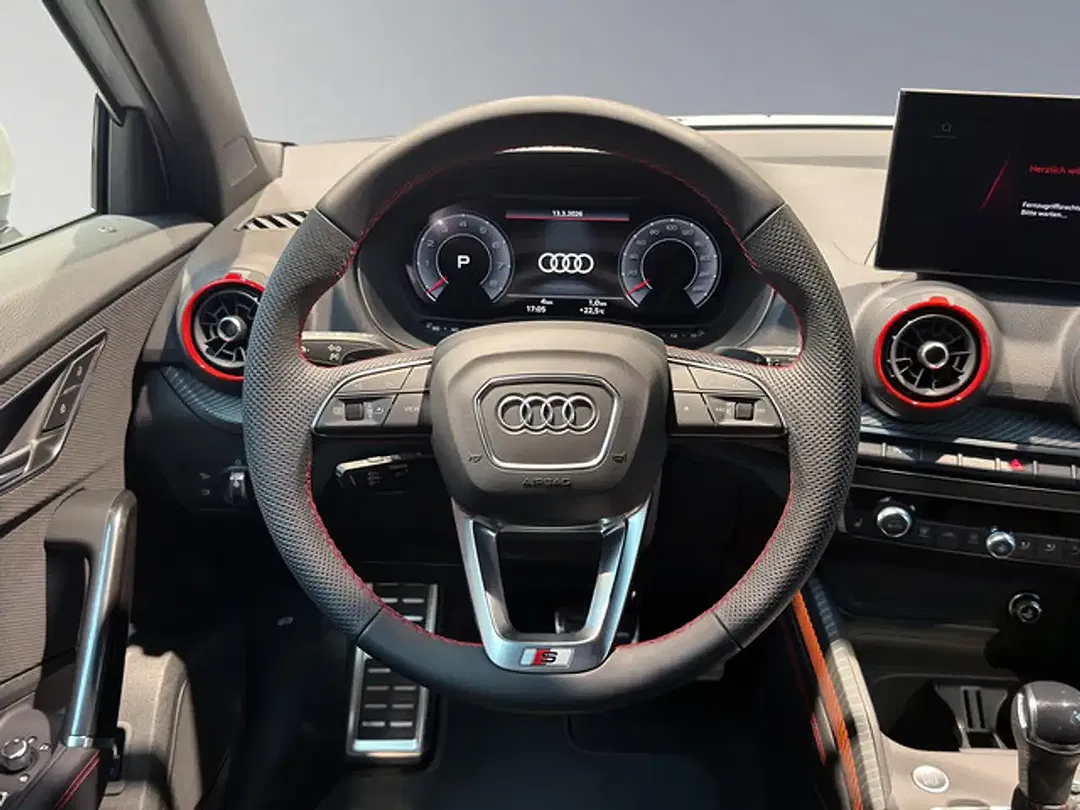Audi Q2 - Thumbnail 12