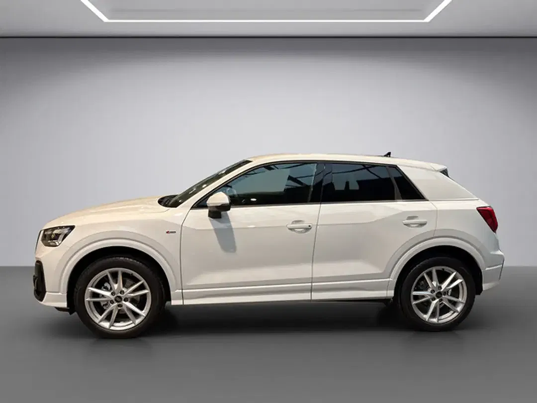 Audi Q2 - Thumbnail 3