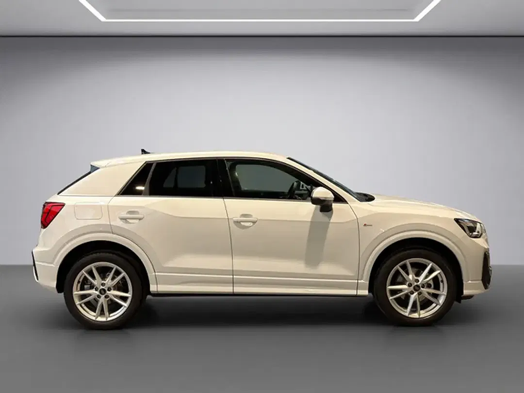 Audi Q2 - Thumbnail 7