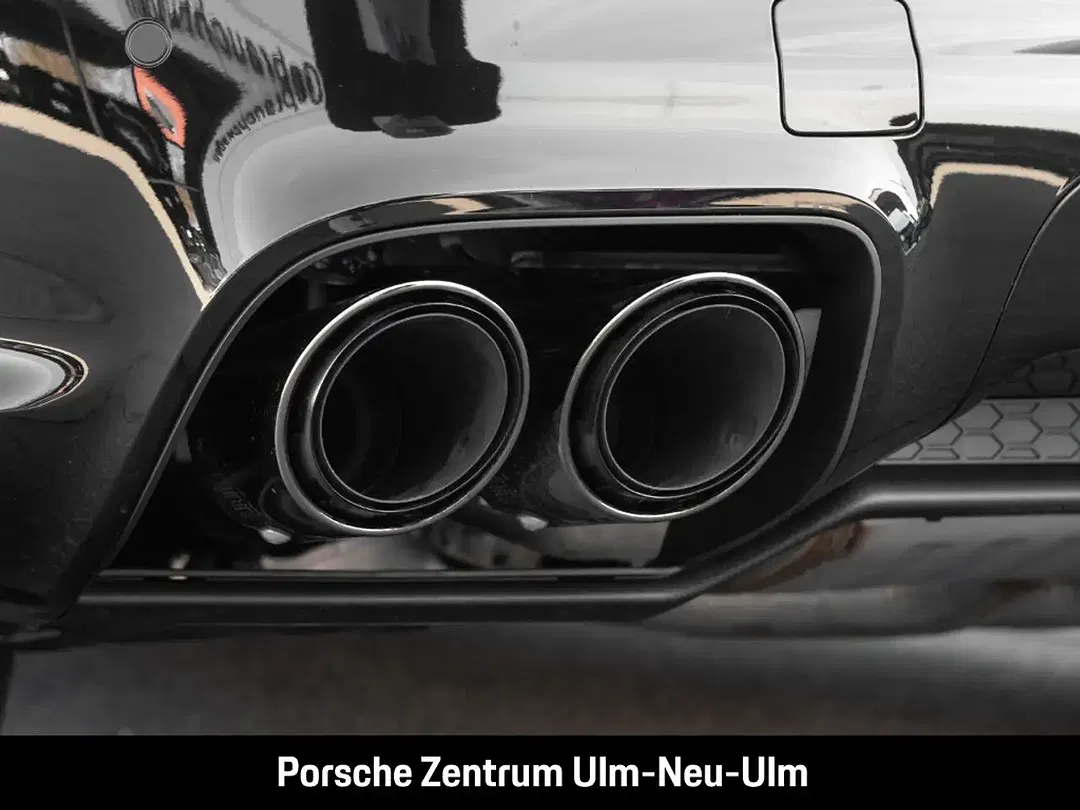 Porsche Cayenne - Thumbnail 15