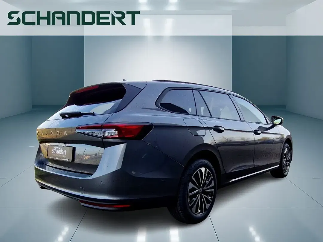 Skoda Superb - Thumbnail 4