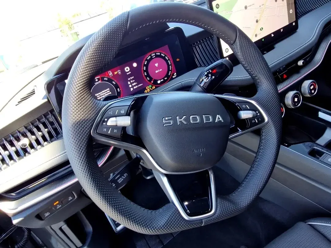 Skoda Superb - Thumbnail 10