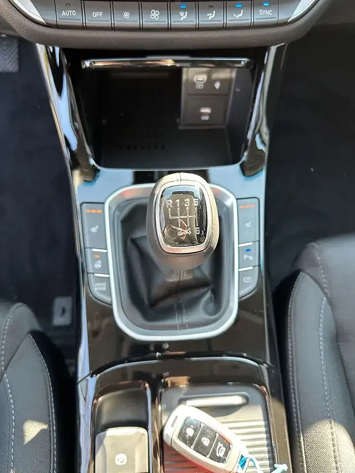 Hyundai i30 - Thumbnail 13
