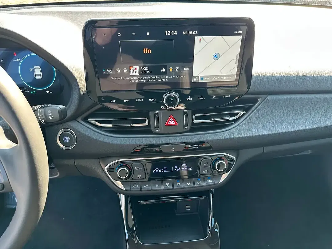 Hyundai i30 - Thumbnail 14