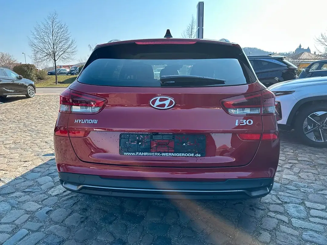 Hyundai i30 - Thumbnail 9