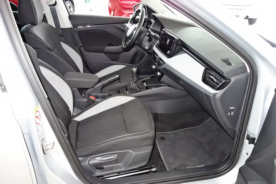 Skoda Kamiq - Thumbnail 13