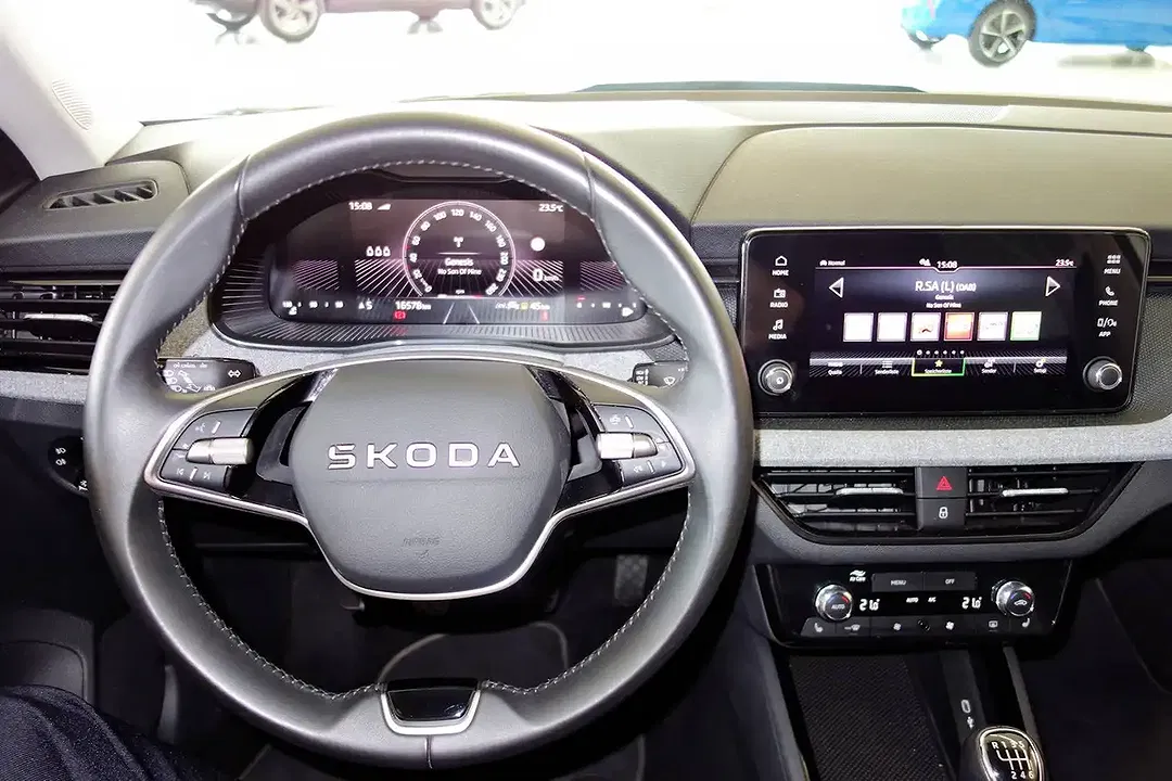 Skoda Kamiq - Thumbnail 5
