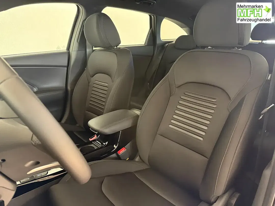 Hyundai i30 - Thumbnail 10
