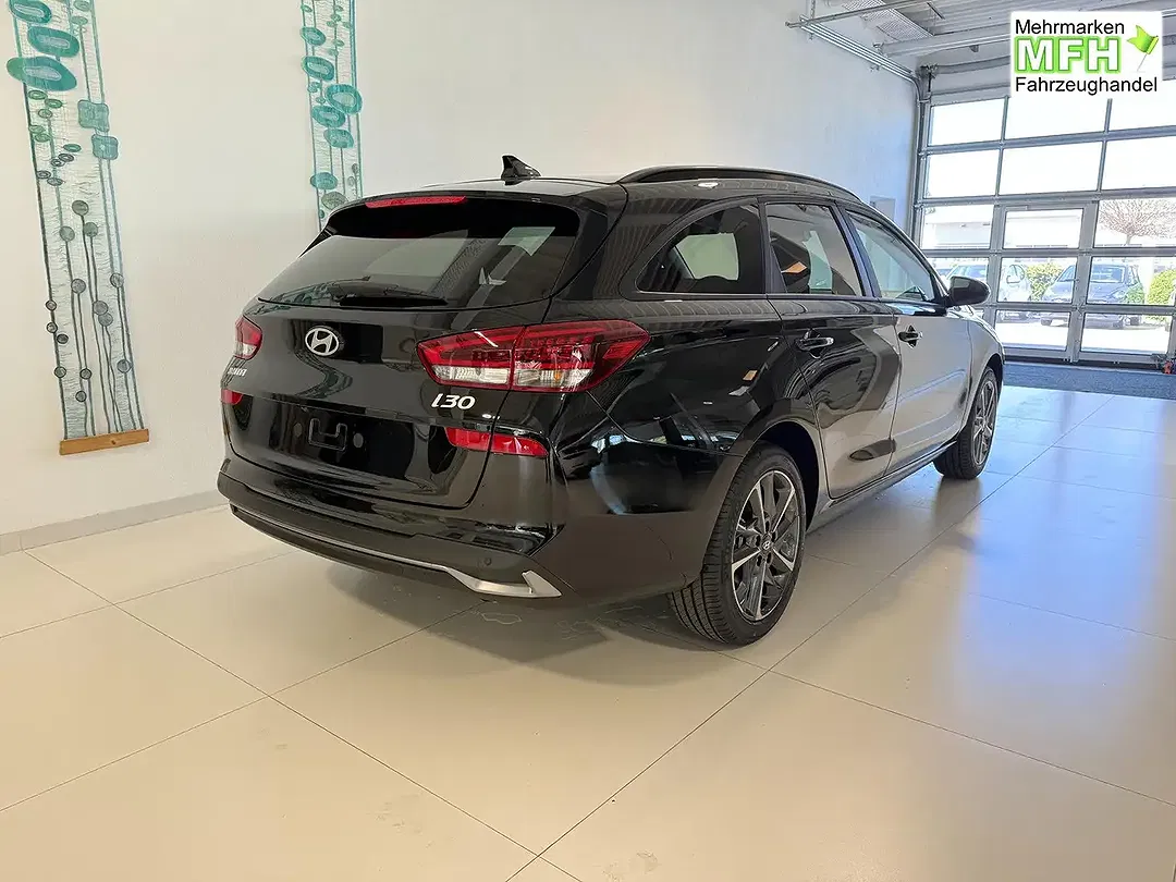 Hyundai i30 - Thumbnail 5