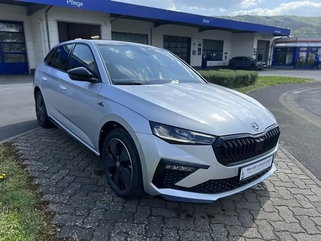 Skoda Scala - Thumbnail 2