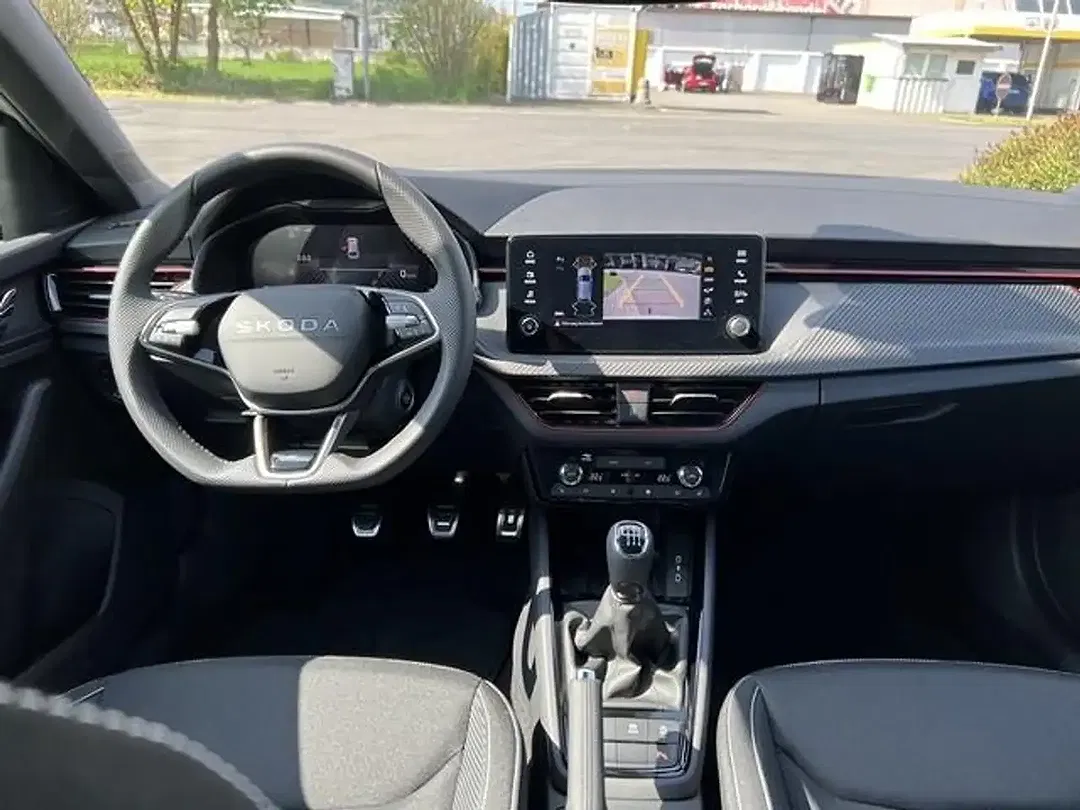 Skoda Scala - Thumbnail 8