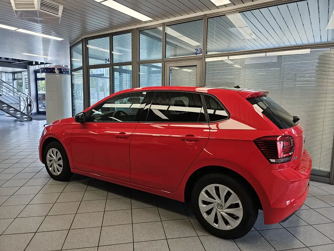 Volkswagen Polo - Thumbnail 23