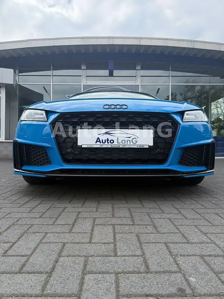 Audi TT - Thumbnail 2