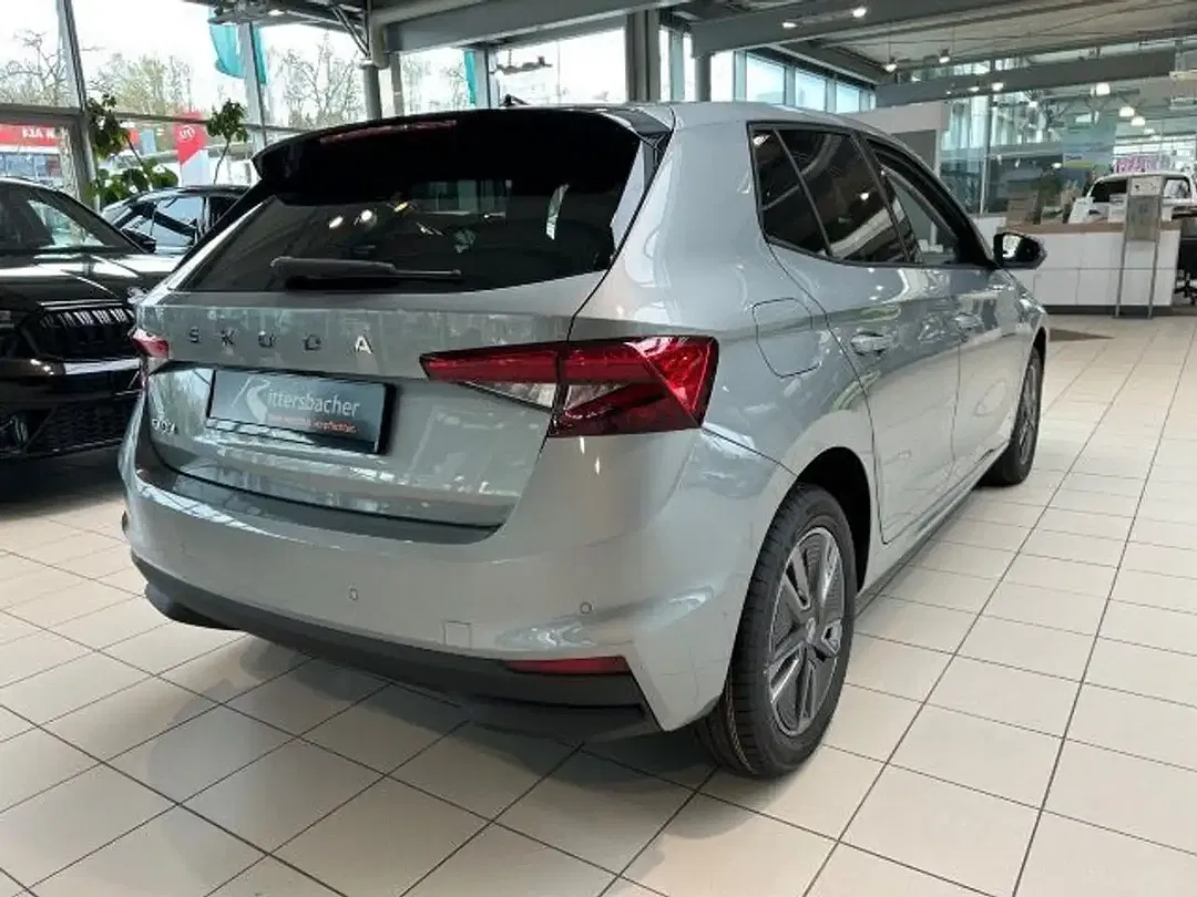 Skoda Fabia - Thumbnail 6