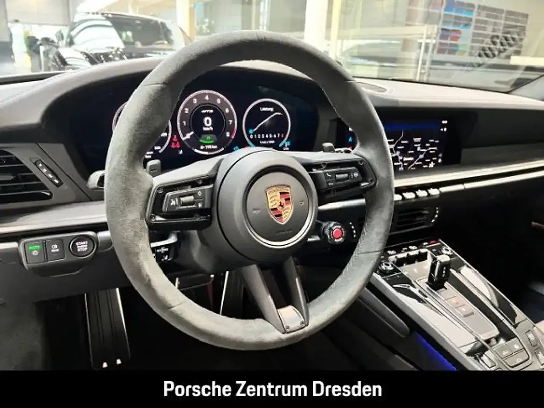 Porsche 992 - Thumbnail 14
