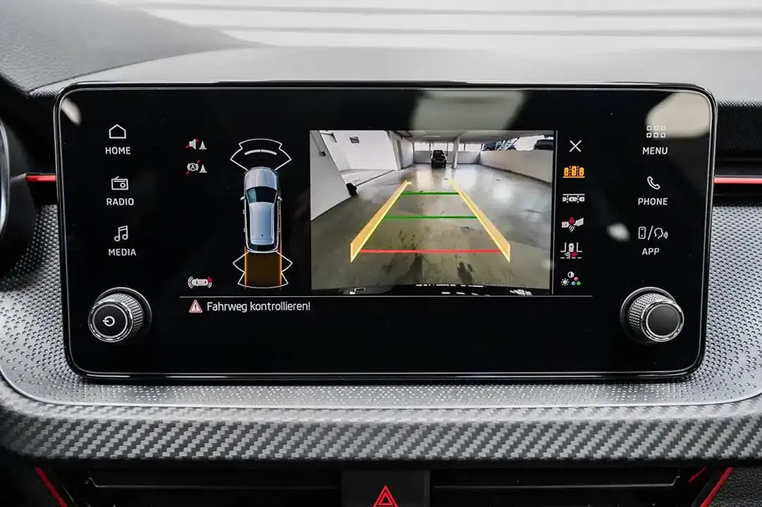Skoda Kamiq - Thumbnail 13