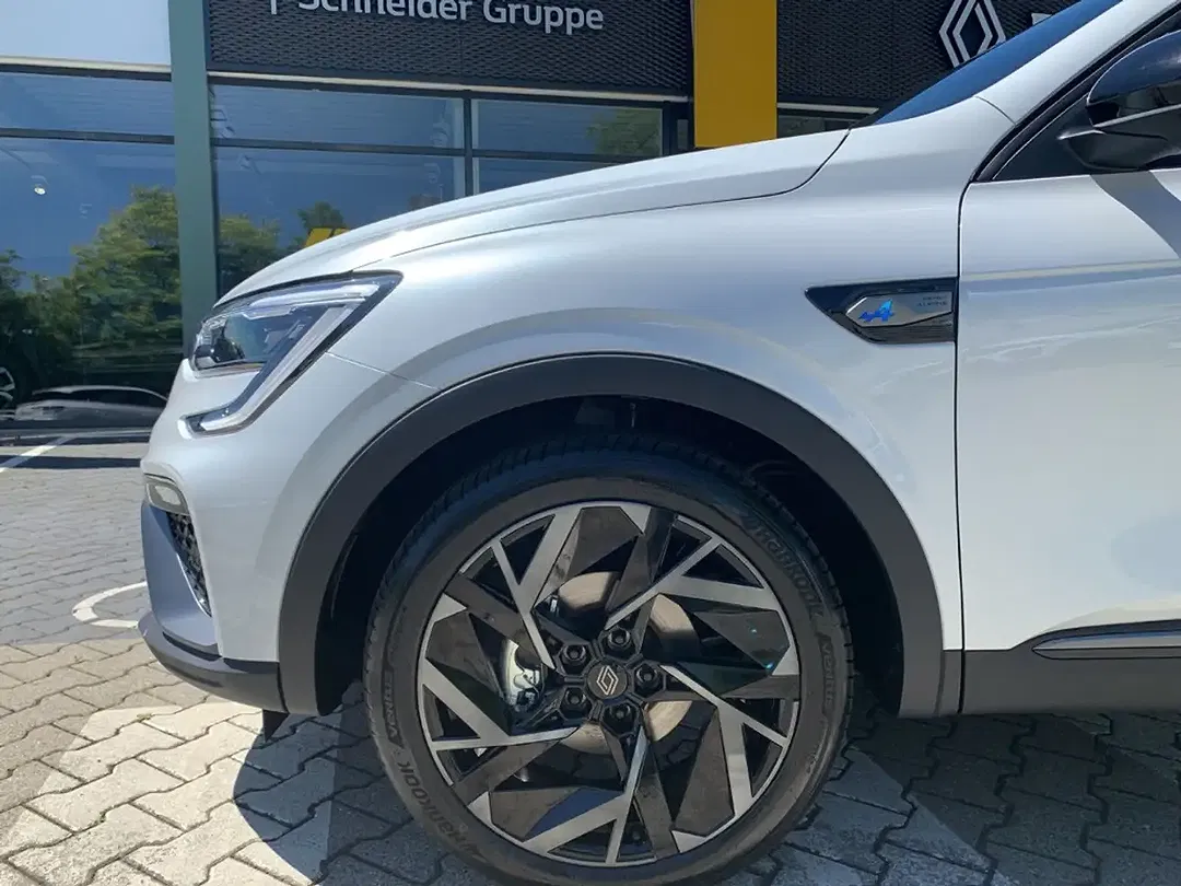 Renault Arkana - Thumbnail 13