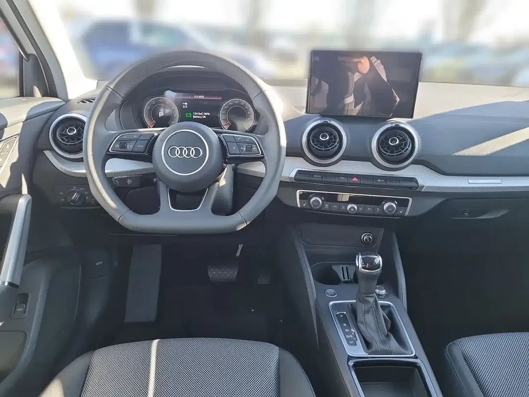 Audi Q2 - Thumbnail 12
