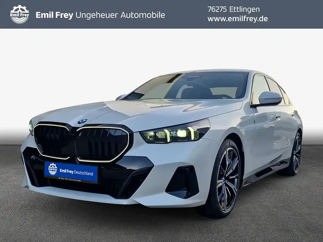 BMW 520 - Thumbnail 1