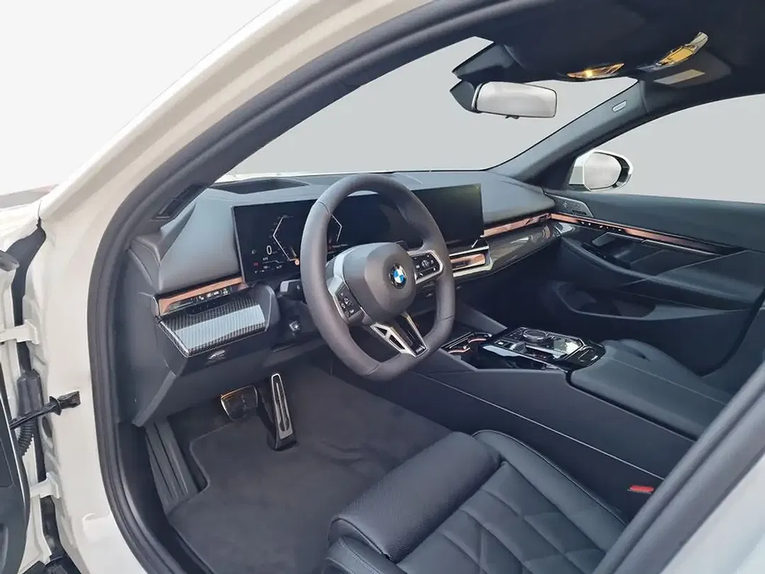 BMW 520 - Thumbnail 10