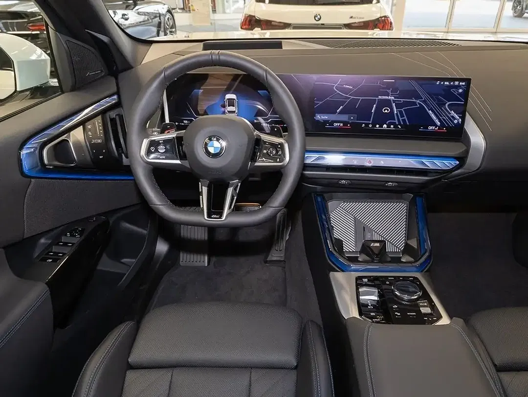 BMW X3 - Thumbnail 6