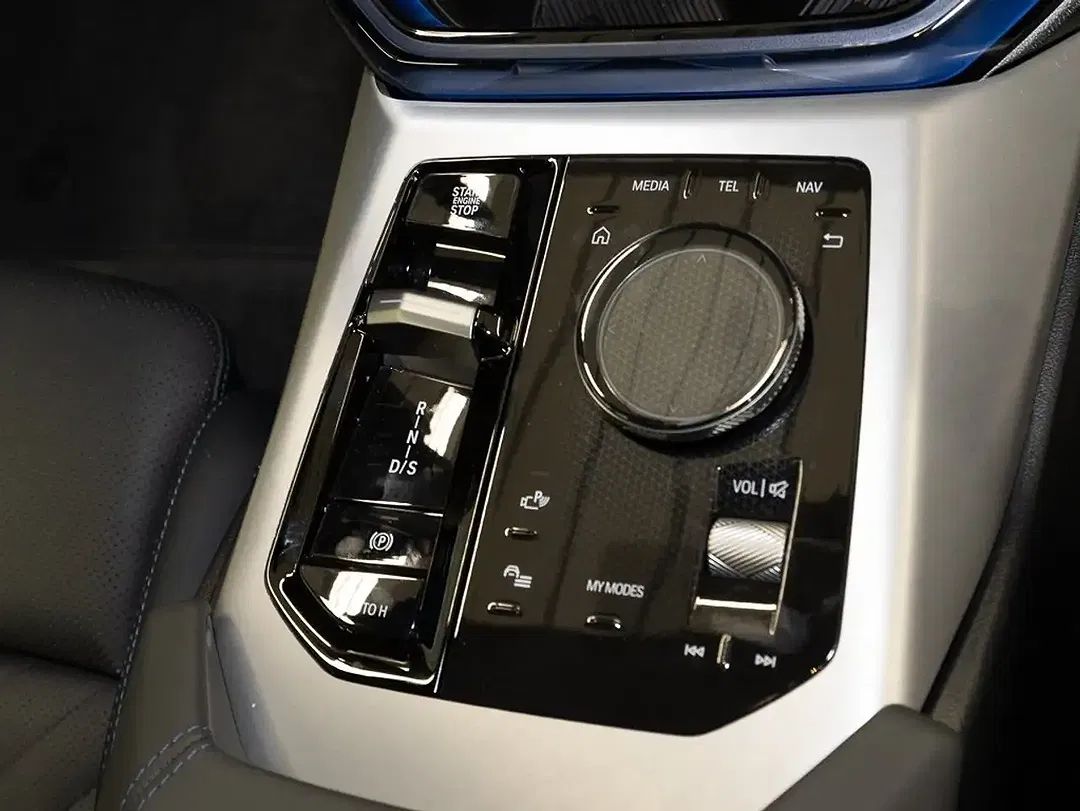 BMW X3 - Thumbnail 9
