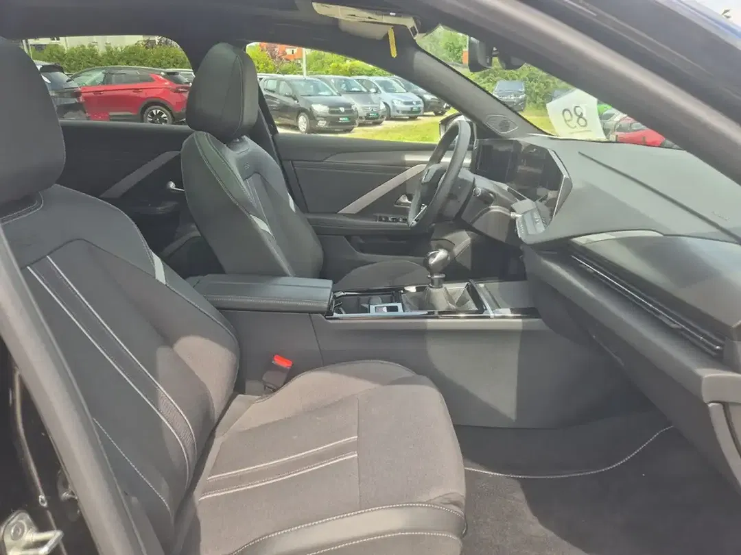 Opel Astra - Thumbnail 12