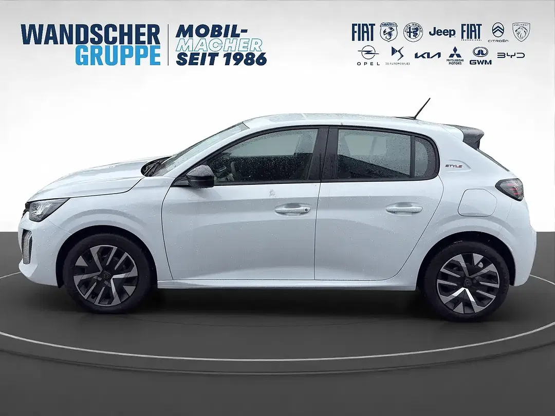 Peugeot 208 - Thumbnail 2