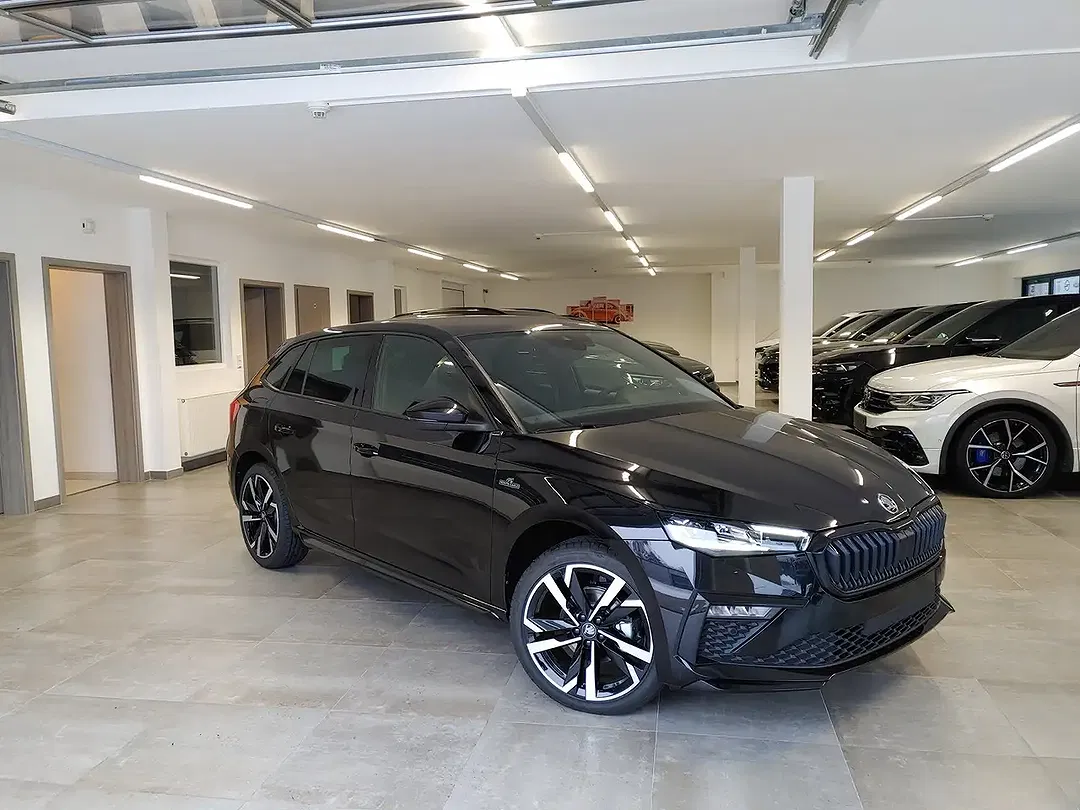 Skoda Scala - Thumbnail 1
