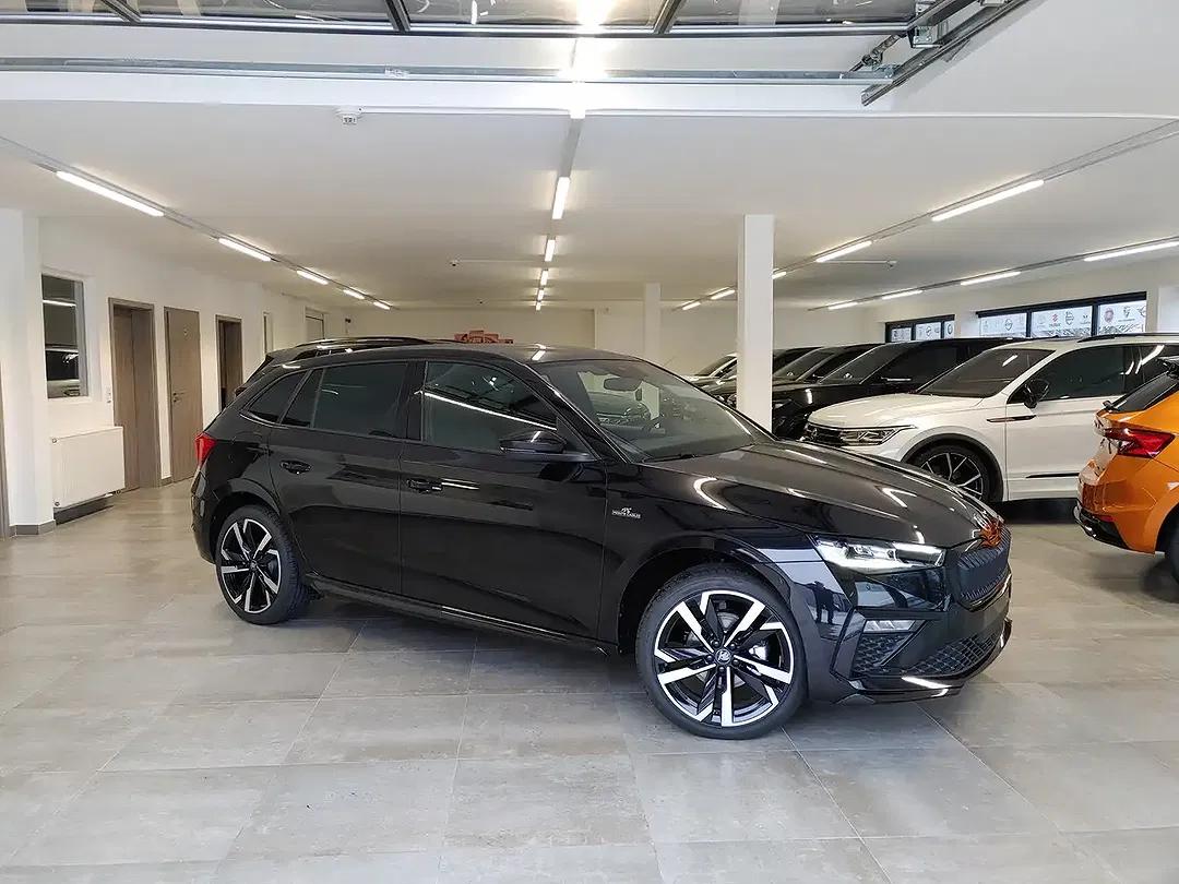 Skoda Scala - Thumbnail 2