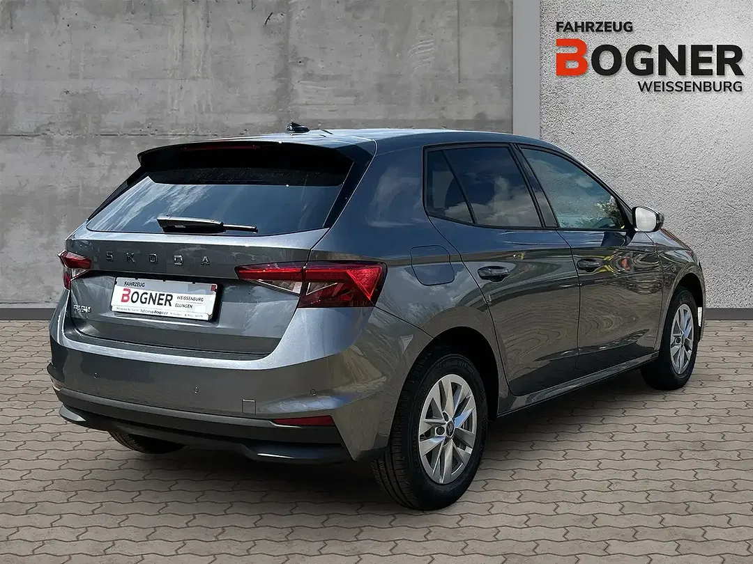 Skoda Fabia - Thumbnail 3