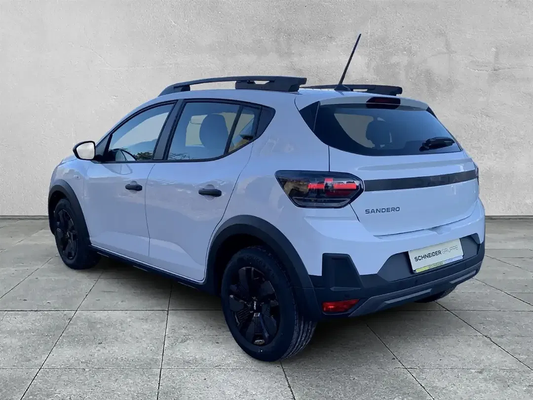 Dacia Sandero - Thumbnail 3