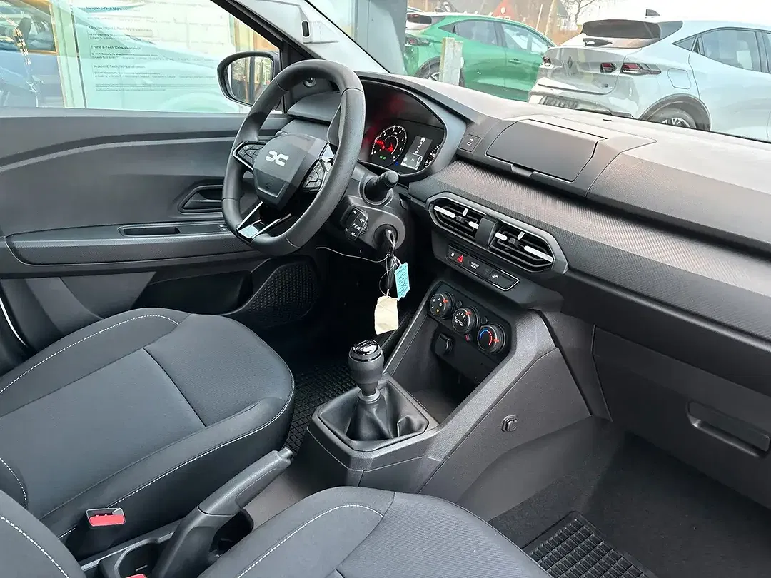 Dacia Sandero - Thumbnail 13