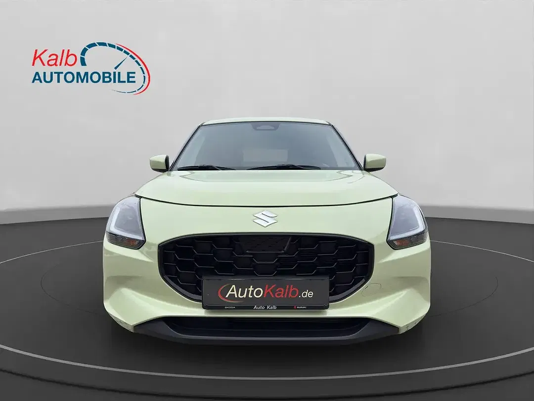 Suzuki Swift - Thumbnail 8