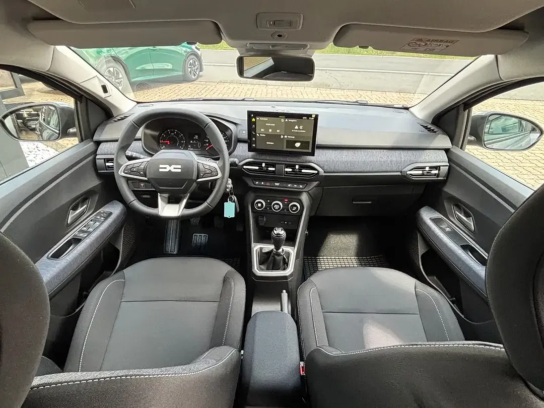 Dacia Sandero - Thumbnail 10