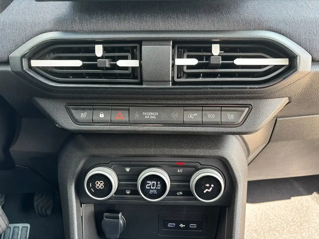 Dacia Sandero - Thumbnail 15