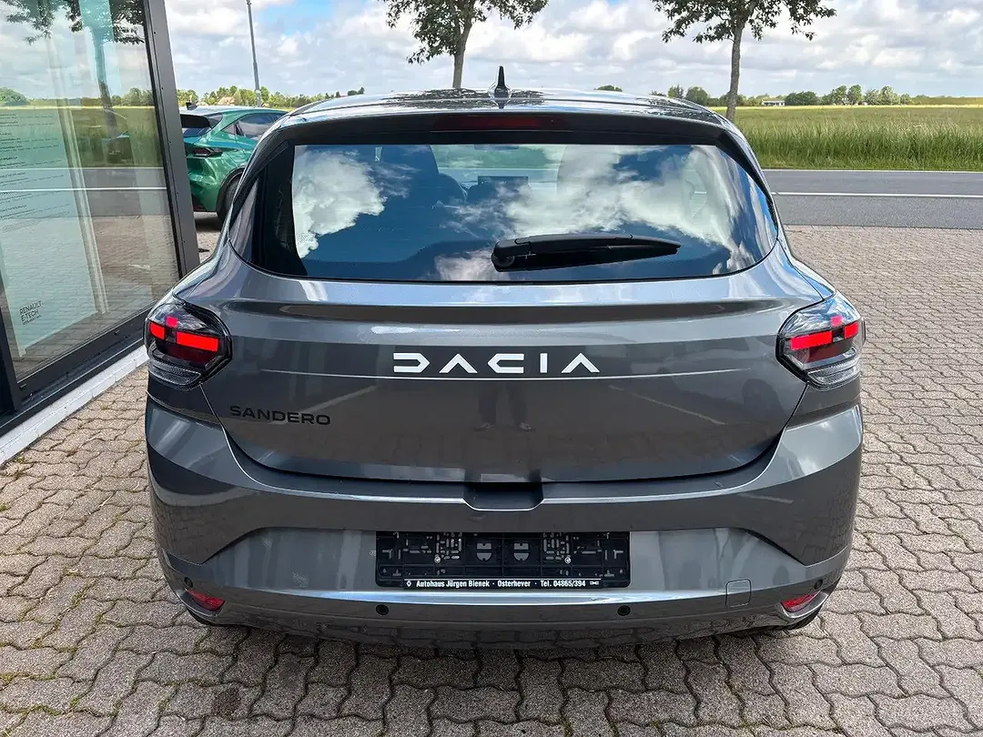 Dacia Sandero - Thumbnail 7