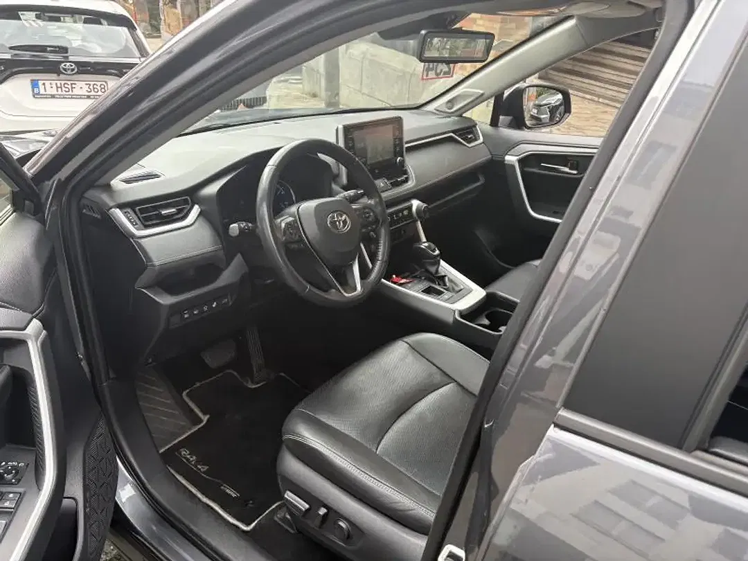 Toyota RAV 4 - Thumbnail 15