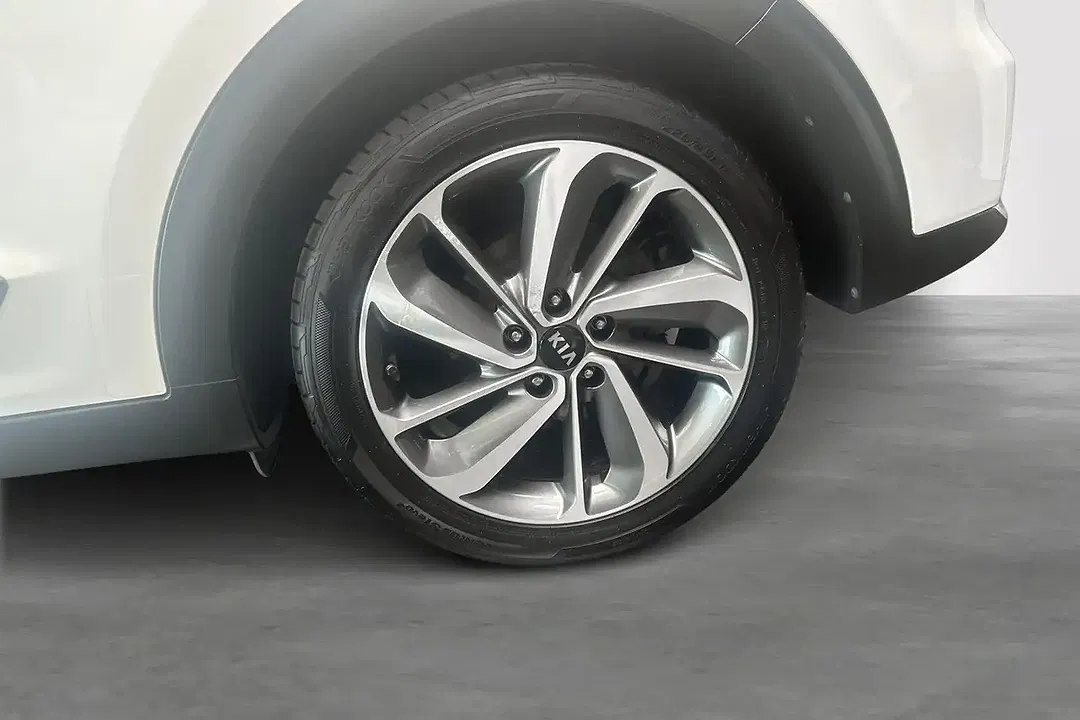 Kia Niro - Thumbnail 8