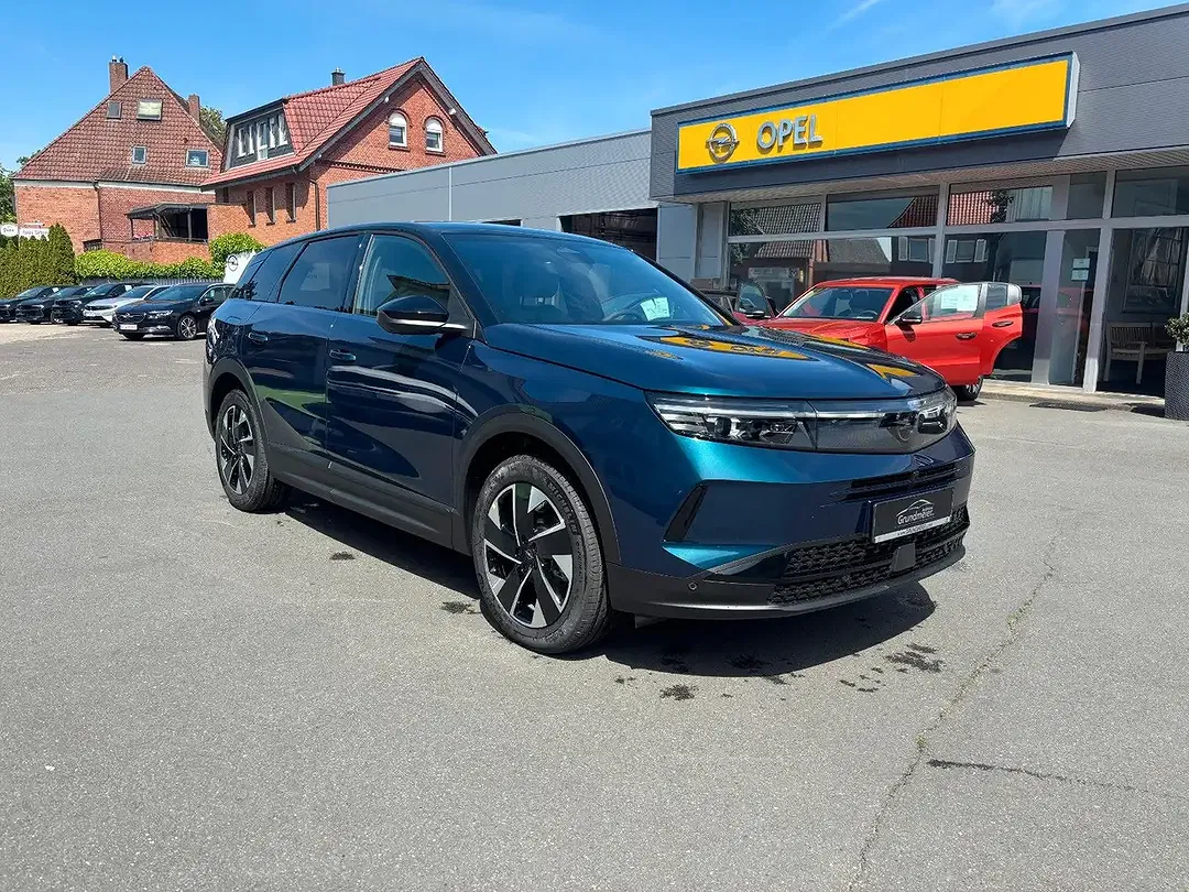 Opel Grandland X - Thumbnail 2