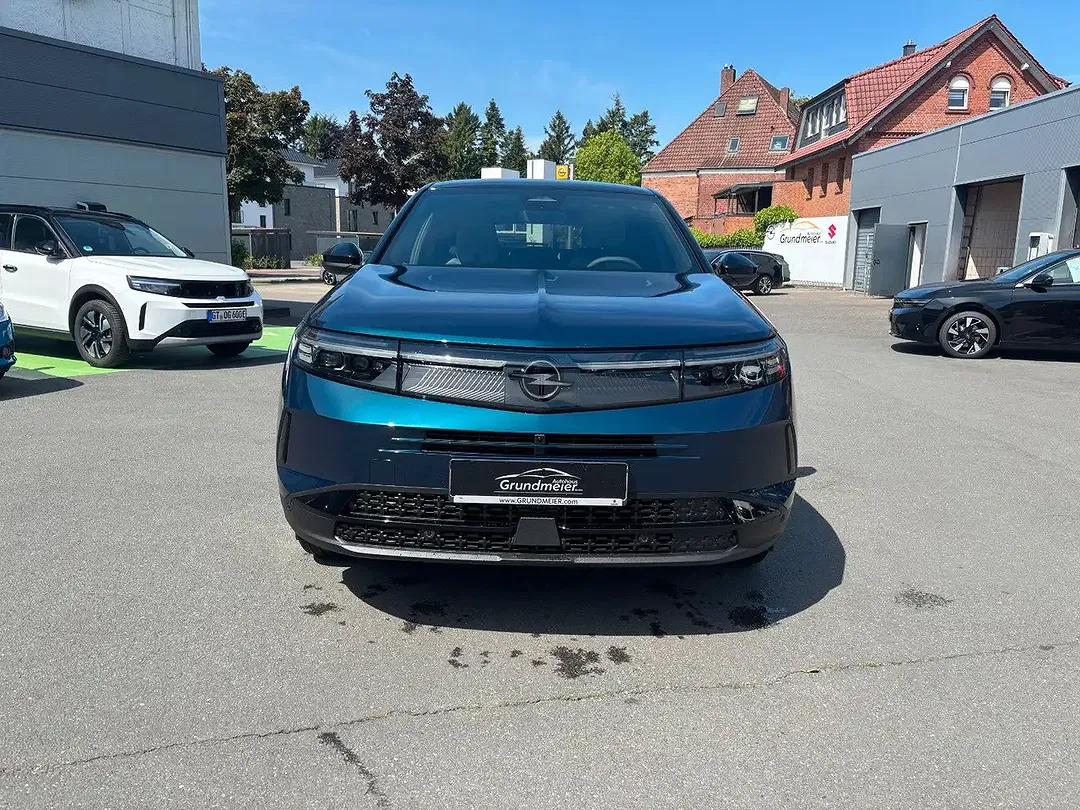 Opel Grandland X - Thumbnail 3
